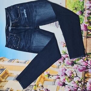 Vigoss Distressed Dark Wash Skinny Jeans‎ Size 27